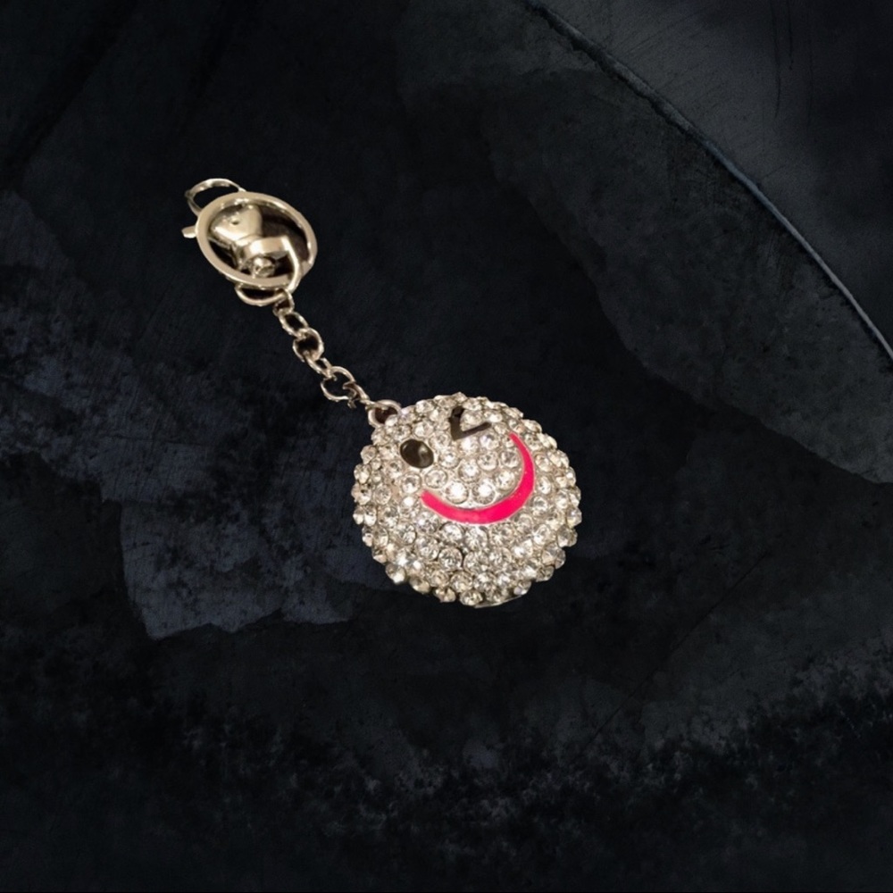 EMOJI Blinking Crystal Keychain Purse Charm
